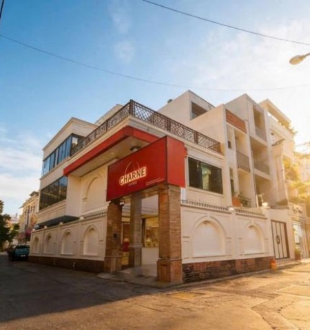 Cho thuê nhà góc 2 mặt tiền hẻm 449 đường Sư Vạn Hạnh Quận 10