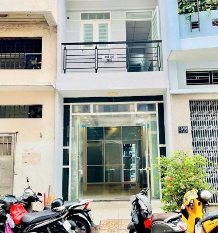 Cho thuê nhà hẻm 2 mặt tiên trước sau đường Võ Thị Sáu Quận 3