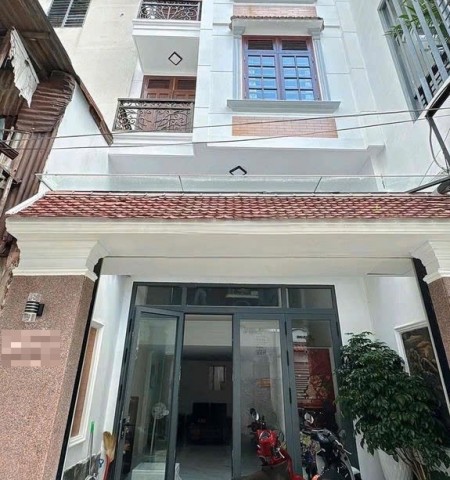 Cho thuê nhà hẻm 451 đường Hai Bà Trưng Quận 3