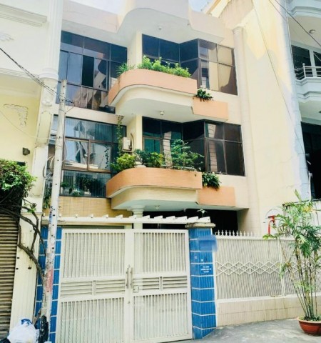 Cho thuê nhà đường Nguyễn Gia Trí