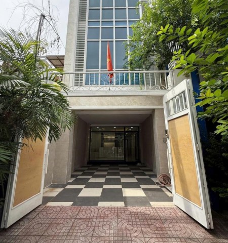 Cho thuê nhà đường Quốc Lộ 13 quận Bình Thạnh