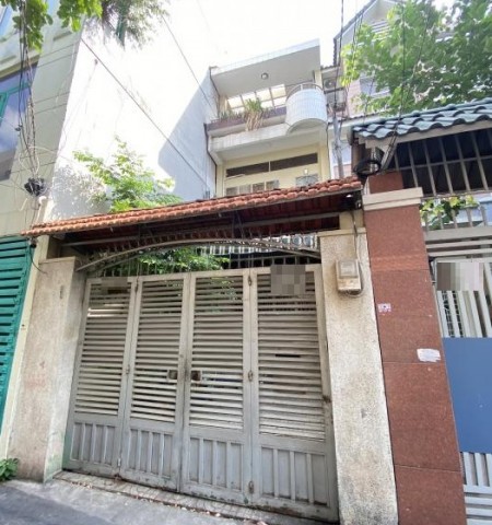 Cho thuê nhà hẻm xe tải đường Đào Duy Anh quận Phú Nhuận