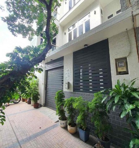 Cho thuê nhà đường Phan Đăng Lưu quận Phú Nhuận