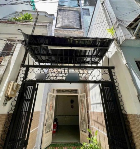 Cho thuê nhà đường Hoàng Minh Giám quận Phú Nhuận