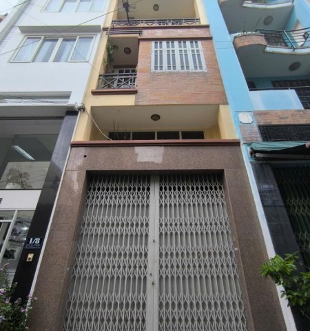Cho thuê nhà hẻm xe hơi đường Út Tịch quận Tân Bình