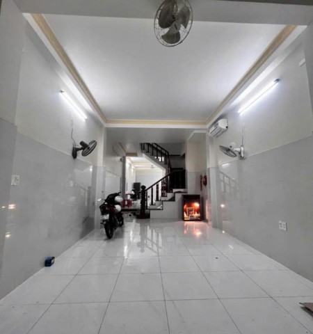 Cho thuê nhà đường Nhất Chi Mai