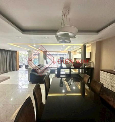 Cho thuê nhà đường Cách Mạng Tháng 8 quận Tân Bình
