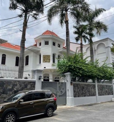 Cho thuê nhà hẻm 1073 đường Cách Mạng Tháng 8 quận Tân Bình