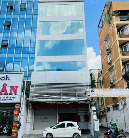 Cho thuê tòa nhà mặt tiền đường Nguyễn Thị Minh Khai
