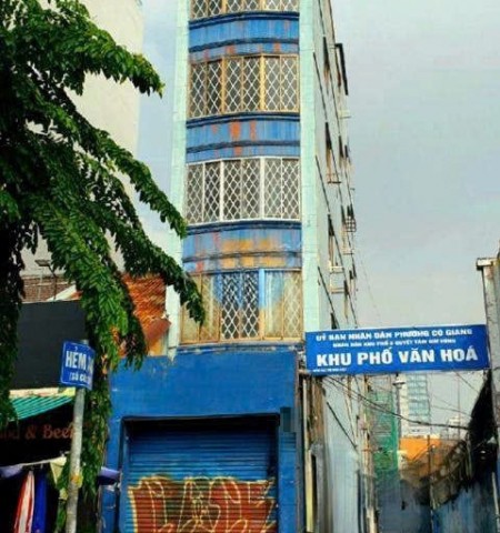 Cho thuê nhà mặt tiền đường Võ Văn Kiệt, nhà chính chủ quận 1