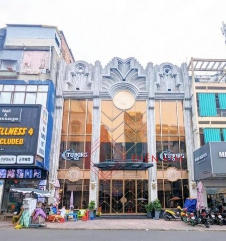 Cho thuê nhà mặt tiền nguyên căn đường Thủ Khoa Huân quận 1