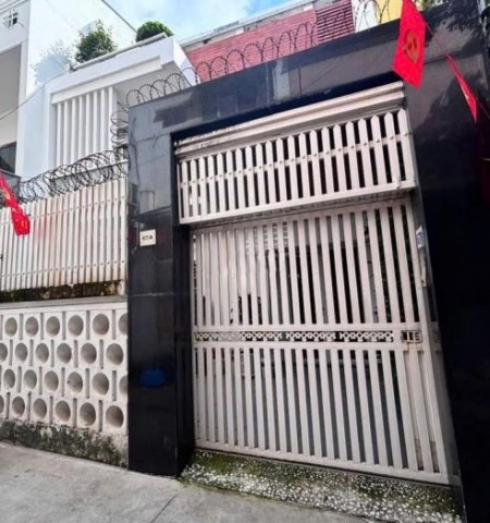 Cho thuê nhà mặt tiền đường Đinh Công Tráng Quận 1