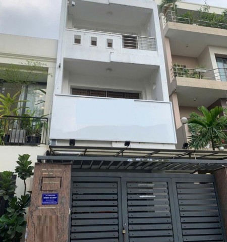 Nhà nguyên căn mặt tiền đường Trần Khánh Dư Quận 1 cho thuê