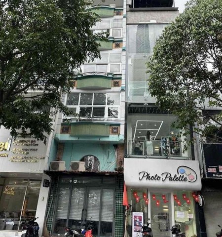 Cho thuê nhà mặt tiền đường Huỳnh Thúc Kháng Quận 1