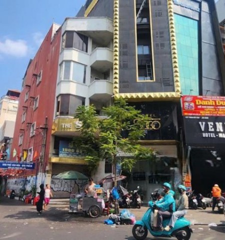 Cho thuê nhà mặt tiền đường Phạm Ngũ Lão Quận 1
