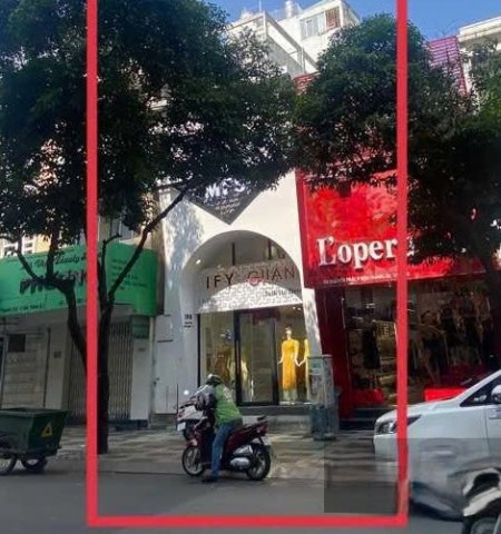 Cho thuê nhà mặt tiền đường Nguyễn Trãi Quận 1