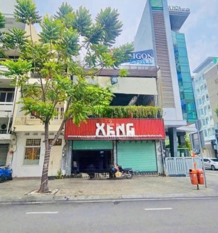 Cho thuê nhà mặt tiền 22-24 Nguyễn Đình Chiểu Quận 1