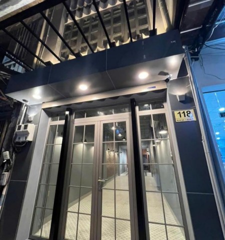 Cho thuê nhà mặt tiền 118 Tôn Thất Ðạm Quận 1