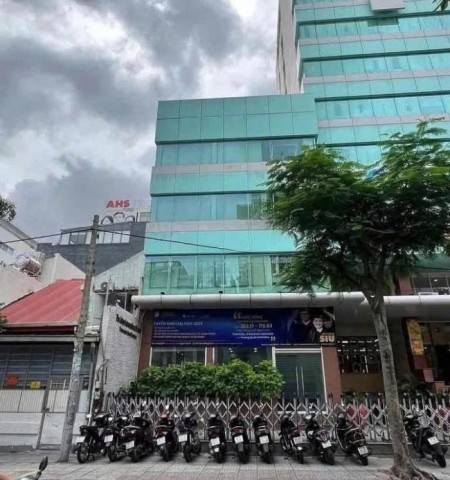 Cho thuê nhà mặt tiền 33 Trần Nhật Duật Quận 1