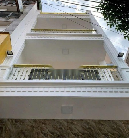 Cho thuê nhà mặt tiền đường quận 10, nhà nguyên căn đường Nguyễn Ngọc Lộc