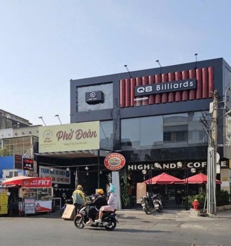 Cho thuê nhà mặt tiền đường Cách Mạng Tháng 8 Quận 10