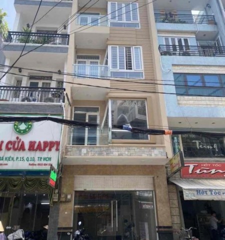 Cho thuê nhà mặt tiền đường Hồ Bá Kiện Quận 10