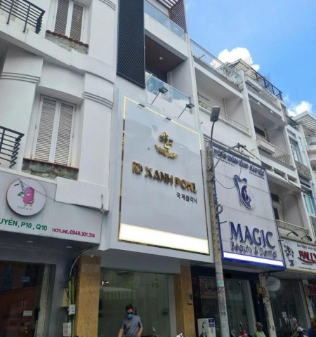 Cho thuê nhà mặt tiền đường Trần Minh Quyền Quận 10