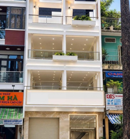 Cho thuê nhà mặt tiền đường Ngô Gia Tự Quận 10