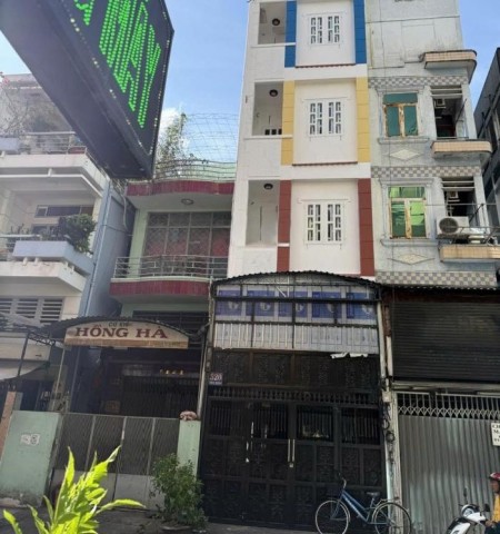 Cho thuê nhà mặt tiền đường Hòa Hảo Quận 10