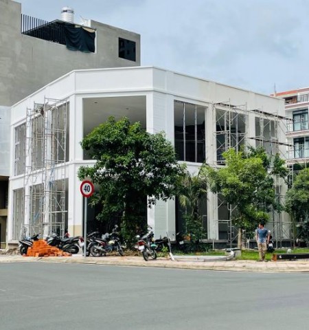 Cho thuê nhà mặt tiền đường Phạm văn Ngôn quận 2