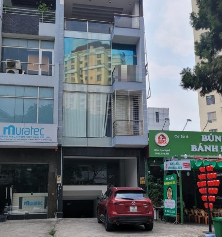 Cho thuê nhà mặt tiền đường Nguyễn Quý Đức P. Thảo Điền Quận 2