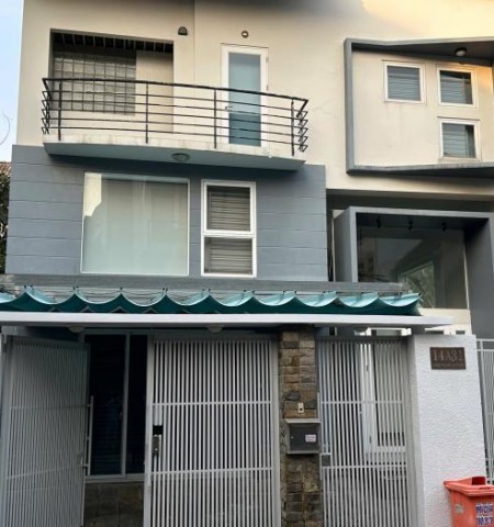 Cho thuê nhà mặt tiền đường Fideco Thảo Điền Quận 2