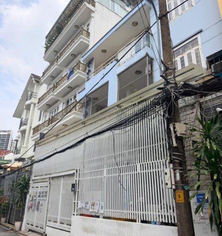 Cho thuê nhà mặt tiền đường số 3 Thảo Điền Quận 2