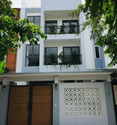 Cho thuê villa khu biệt thự Hà Đô gần đảo Kim Cương Quận 2