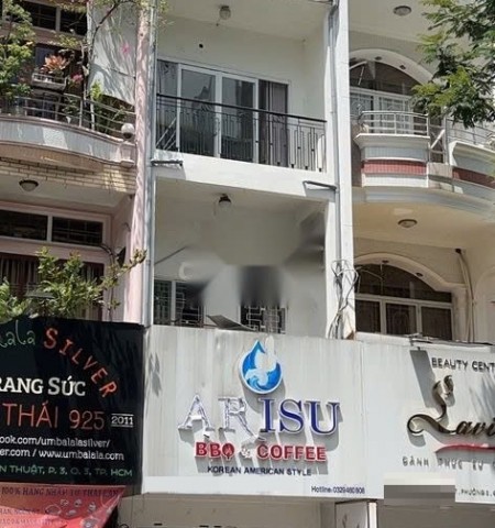 Cho thuê nhà mặt tiền đường Nguyễn Thiện Thuật quận 3