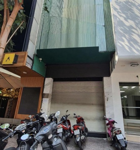 Cho thuê nhà mặt tiền đường Lê Văn Sỹ Quận 3