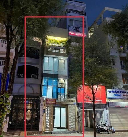 Cho thuê nhà mặt tiền đường Võ Văn Tần Quận 3