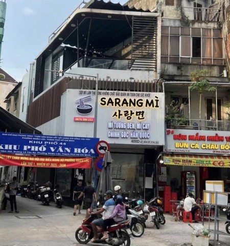 Cho thuê nhà góc 2 mặt tiền 400D Lê Văn Sỹ Quận 3