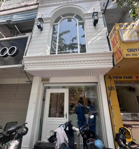 Cho thuê nhà mặt tiền 533 Nguyễn Đình Chiểu Quận 3