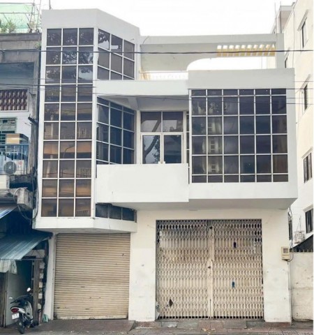 Cho thuê nhà mặt tiền đường Tạ Uyên, nhà nguyên căn mặt tiền quận 5