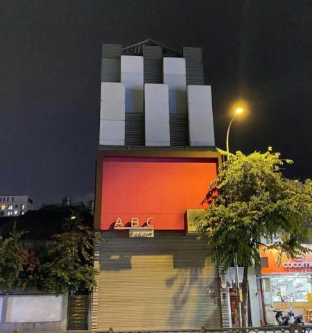 Cho thuê nhà mặt tiền đường Bạch Đằng quận Bình Thạnh