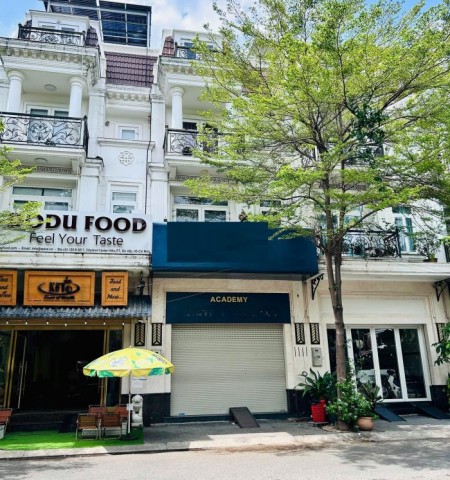 Cho thuê nhà mặt tiền đường số 7 Gò Vấp