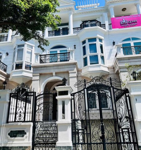Cho thuê nhà mặt tiền đường số 11 khu Cityland Park Hills quận Gò Vấp