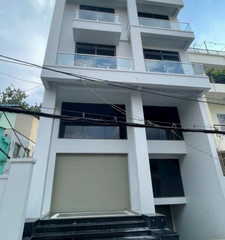Cho thuê nhà mặt tiền nguyên căn đường Trần Huy Liệu quận Phú Nhuận