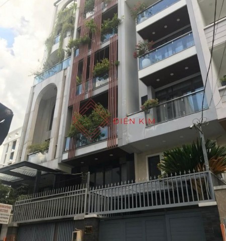Cho thuê nhà mặt tiền đường Nguyễn Đình Chính quận Phú Nhuận