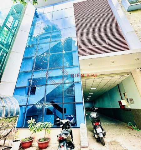 Cho thuê nhà mặt tiền đường Hoàng Diệu quận Phú Nhuận