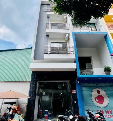 Cho thuê nhà mặt tiền đường số 11 khu Miếu Nổi quận Phú Nhuận