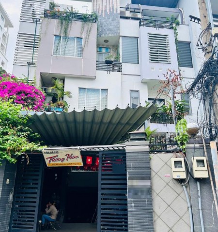 Cho thuê nhà mặt tiền đường Nguyễn Đình Chính quận Phú Nhuận