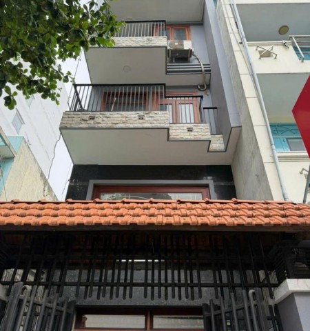 Cho thuê nhà mặt tiền đường Đào Duy Anh quận Phú Nhuận