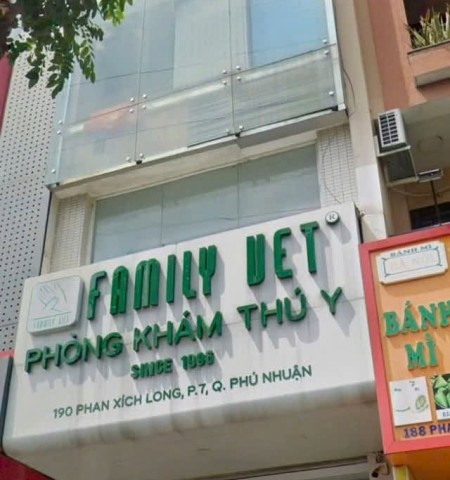 Cho thuê nhà mặt tiền đường Phan Xích Long quận Phú Nhuận